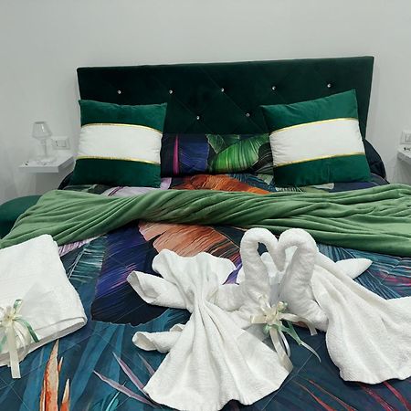 נאפולי Mary'S Home מראה חיצוני תמונה